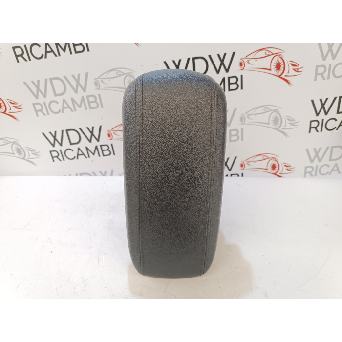 84670-1W000 BRACCIOLO INTERNO IN PELLE KIA RIO (UB) 1.1 CRDI (2011\2017)