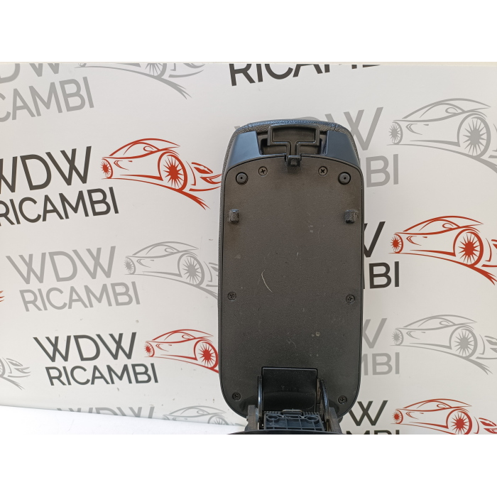 84670-1W000 BRACCIOLO INTERNO IN PELLE KIA RIO (UB) 1.1 CRDI (2011\2017)