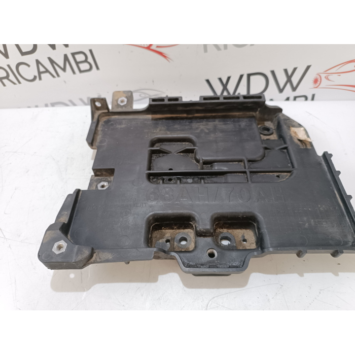 37150-1W500 BASE SUPPORTO BATTERIA KIA RIO (UB) 1.1 CRDI (2011\2017)