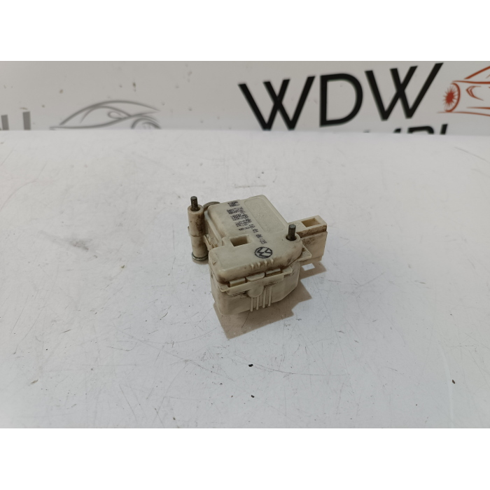 1J6862159A MOTORINO SERRATURA PORTELLONE POSTERIORE POST VW GOLF 4 IV (1997\2004)