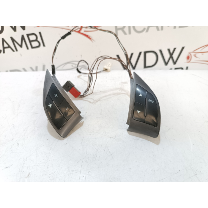 1012836A / 502261 COMANDI AL VOLANTE STEREO FIAT BRAVO 1.4 (2007\2014) 