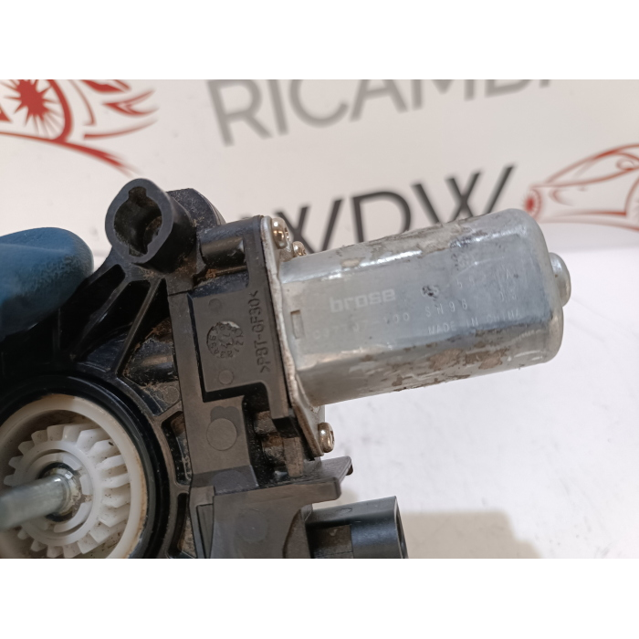 C37707100 MOTORINO ALZAVETRO POSTERIORE DESTRO FIAT 500X DAL 2014 IN POI >