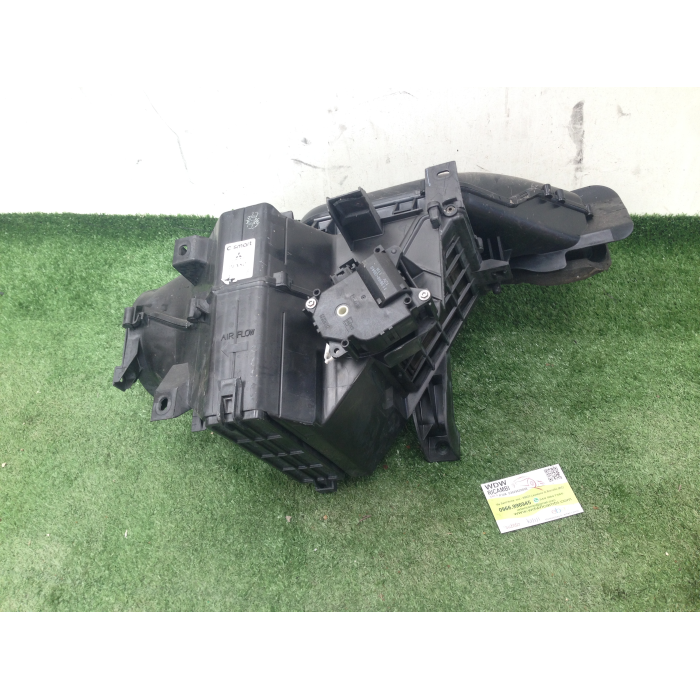MR568887 CONTENITORE FILTRO ABITACOLO CLIMA A\C MITSUBISHI COLT CABROLET CZC  