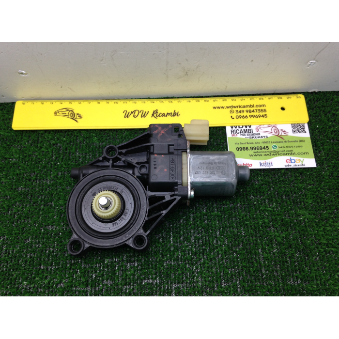 MOTORINO ALZACRISTALLO PORTA ANTERIORE ANT DESTRA DX FORD FIESTA VI 6 SERIE 