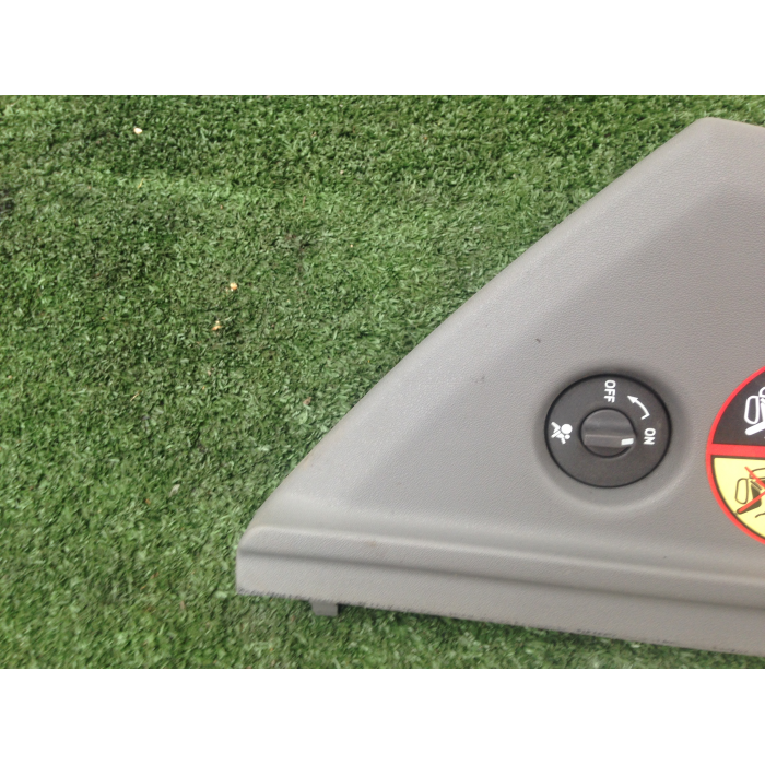 8200169589B MASCHERINA RIVESTIMENTO PULSANTE AIRBAG RENAULT GRAND SCENIC II SERIE