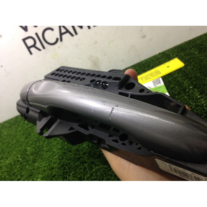 MANIGLIA ESTERNA PORTIERA POSTERIORE POST SINISTRA SX RENAULT CAPTUR 2013>