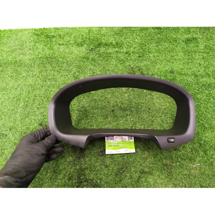 84830ID000 CORNICE RIVESTIMENTO MASCHERINA CONTACHILOMETRI KIA CARENS 2 II