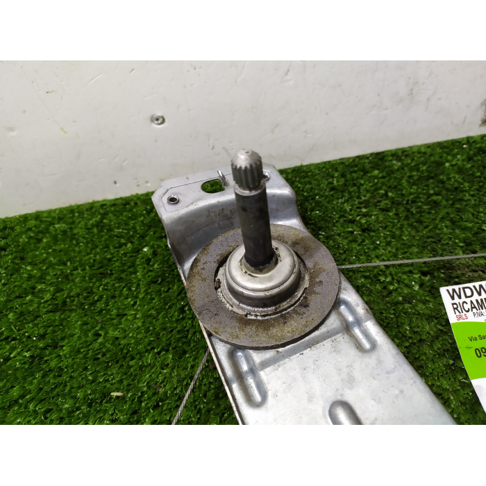 SISTEMA ALZAVETRO ALZACRISTALLO POSTERIORE DESTRO PEUGEOT 207 1.6 HDI 2009