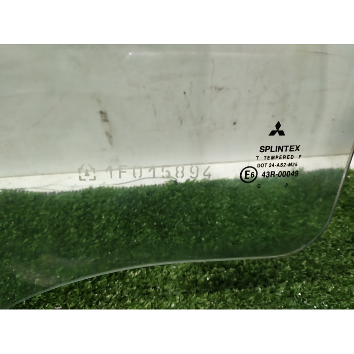 VETRO SCENDENTE PORTA POSTERIORE SINISTRO SX MITSUBISHI SPACE STAR 1.9