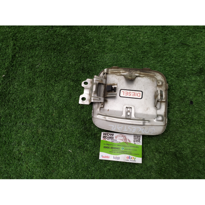 MR392373 SPORTELLO SPORTELLINO TAPPO CARBURANTE MITSUBISHI SPACE STAR 1.9