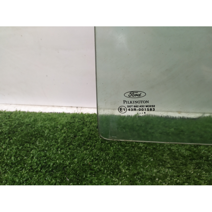 VETRO SCENDENTE PORTA POSTERIORE SINISTRO SX FORD FIESTA 5 V SERIE (02-08)
