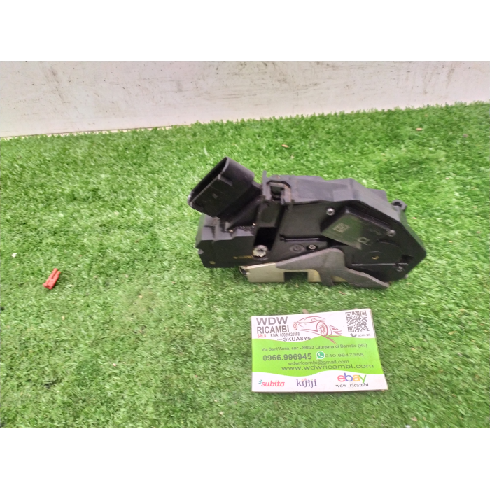 AM5A-U21812-BE SERRATURA ELETTRICA ANTERIORE DESTRO DX FORD FIESTA (08-17)