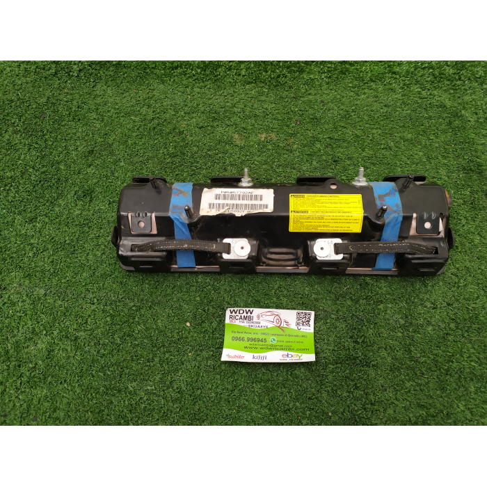 P05057792AF AIRBAG GINOCCHIA LANCIA THEMA (LX) 5P 5 PORTE DAL 2011 AL 2014
