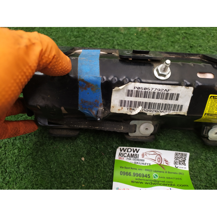 P05057792AF AIRBAG GINOCCHIA LANCIA THEMA (LX) 5P 5 PORTE DAL 2011 AL 2014