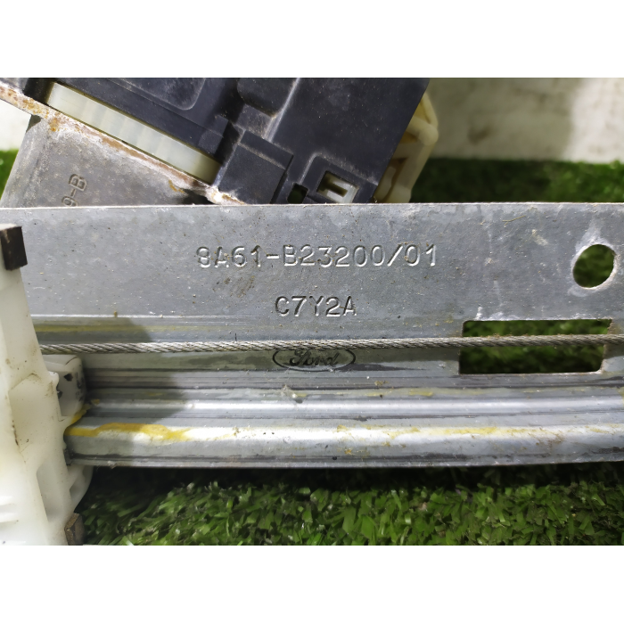 MOTORINO ALZAVETRO ALZACRISTALLO ANTERIORE ANT SINISTRA SX FORD FIESTA MK6