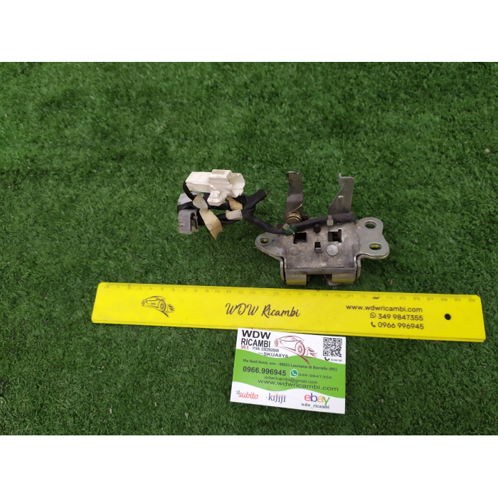 SERRATURA PORTELLONE POSTERIORE POST TOYOTA YARIS (XP10) 1.0 (99-05) 2002