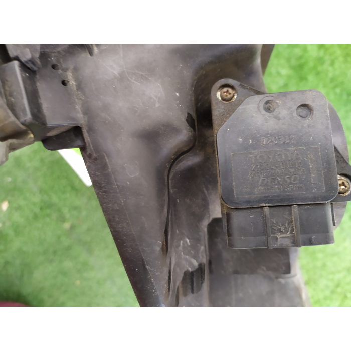 SCATOLA PORTAFILTRO ARIA COPRIMOTORE TOYOTA YARIS (XP10) 1.0 (99-05) 2002