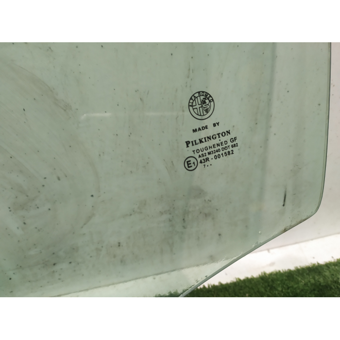 VETRO SCENDENTE PORTA POSTERIORE SINISTRO SX ALFA ROMEO 159 (939) 1.9 150CV