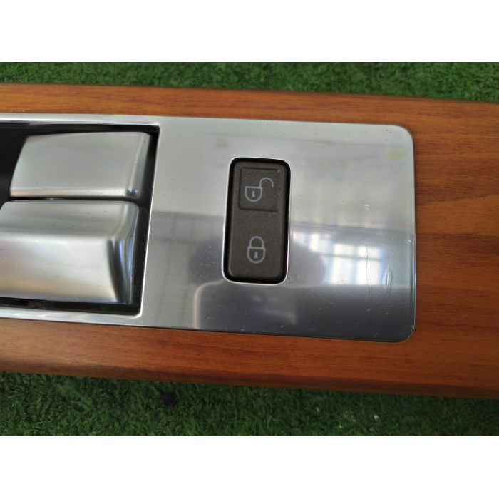AH2214017AA MANIGLIA INTERNA CHIUSURA APERTURA ELETTRICA RANGE ROVER SPORT 