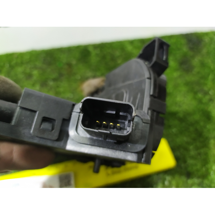 SERRATURA CHIUSURA PORTIERA POSTERIORE POST SINISTRO SX RENAULT CAPTUR 1°