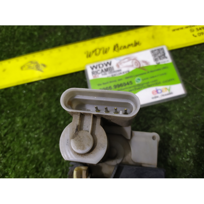 SERRATURA CHIUSURA PORTIERA POSTERIORE POST DESTRO DX FIAT PUNTO (188)