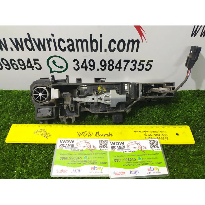 MANIGLIA ESTERNA PORTA POSTERIORE POST DESTRO DX RENAULT MEGANE 3° SERIE USATO