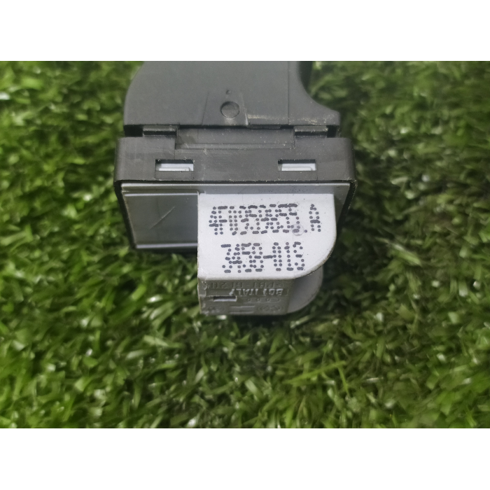 COMANDO INTERRUTTORE ALZAVETRO ALZACRISTALLO ANTERIORE DESTRO AUDI A6 (C6)