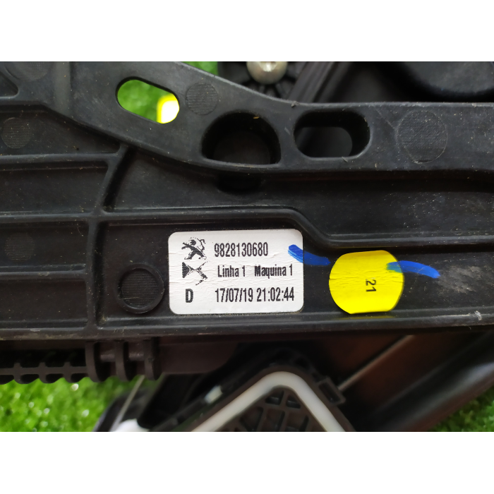ALZAVETRO ALZACRISTALLO ANTERIORE ANT DESTRO DX CITROEN DS3 CROSSBACK