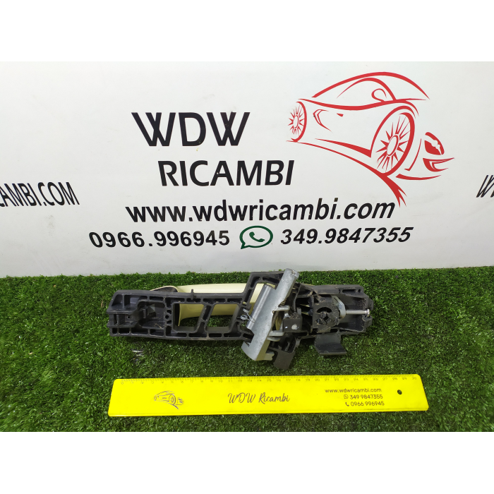 MANIGLIA ESTERNA PORTA PORTIERA POSTERIORE POST SINISTRO SX FORD FIESTA (08\17)