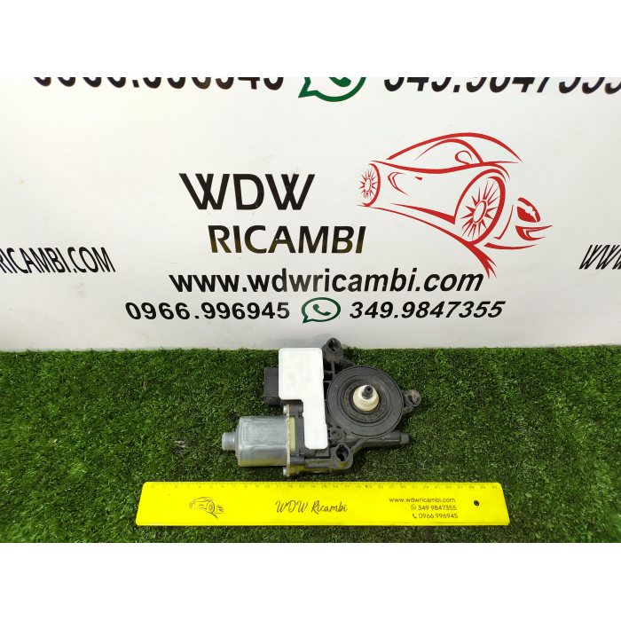MOTORINO ALZAVETRO ALZACRISTALLI POSTERIORE POST SINISTRO SX AUDI A3 8V 2012>