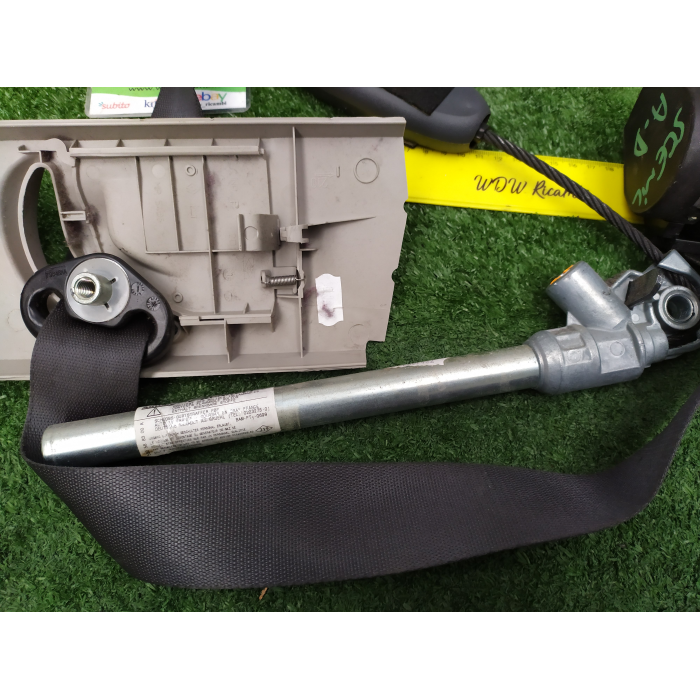 CINTURA DI SICUREZZA PRETENSIONATORE ANTERIORE DESTRO DX RENAULT SCENIC MEGANE 1.5 DCI