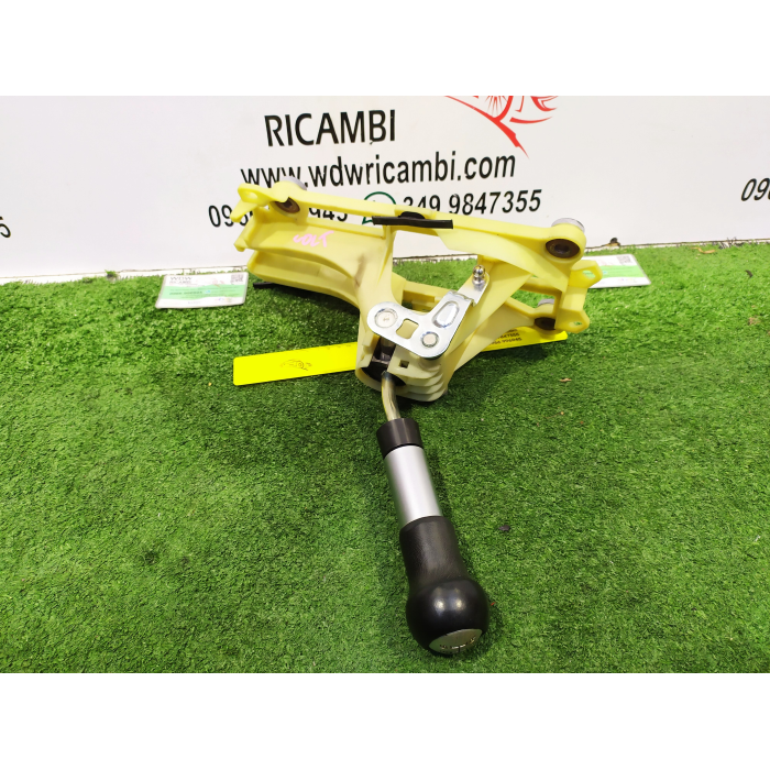 MN178047 LEVA POMELLO CAMBIO MANUALE MITSUBISHI COLT Z30 CZ3 1.3 16V (04-12) 2005