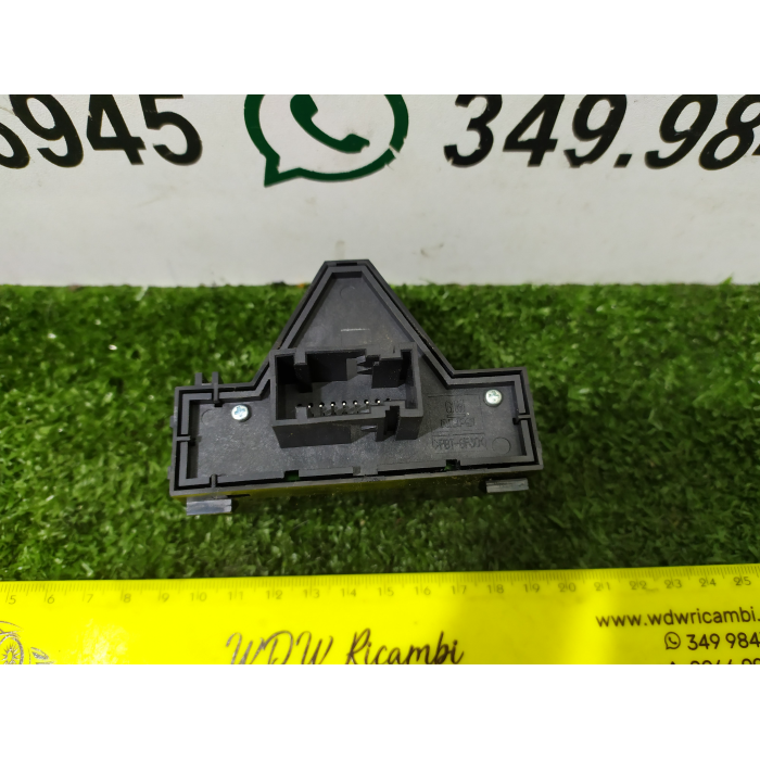 PULSANTE INTERRUTTORE QUATTROFRECCE CHIUSURA PORTE OPEL CORSA D 4° IV