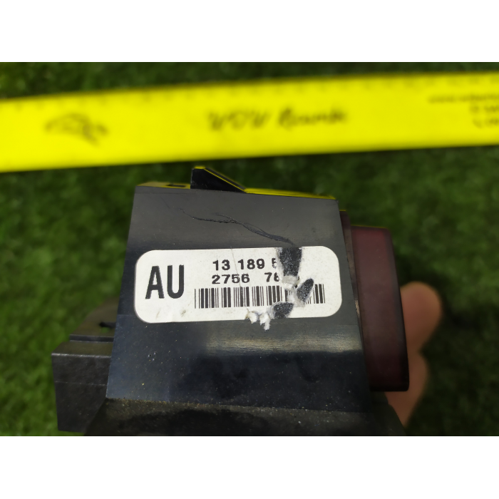 PULSANTE INTERRUTTORE QUATTROFRECCE CHIUSURA PORTE OPEL CORSA D 4° IV