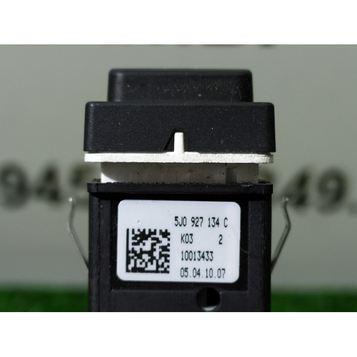 PULSANTE INTERRUTTORE COMANDO CONTROLLO TRAZIONE ROOMSTER SKODA FABIA 5J