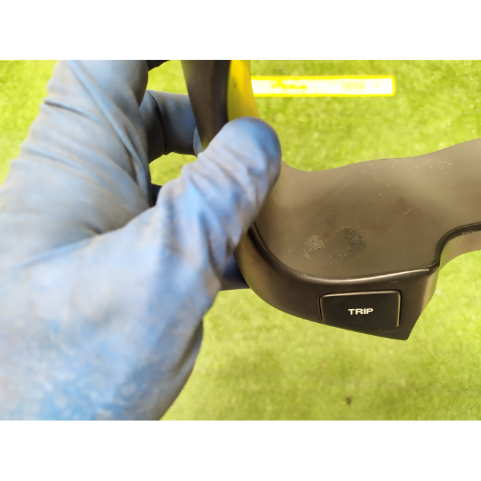 84830-1G000 MASCHERINA RIVESTIMENTO CONTACHILOMETRI KIA RIO 1.5 (2005\2011) 2007