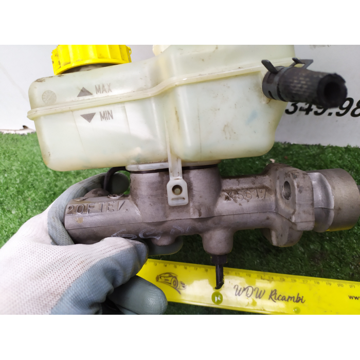 X5617 POMPA FRENO FRENI CON VASCHETTA PORTA LIQUIDO SKODA FABIA 1.4 (1999\2007) 2000