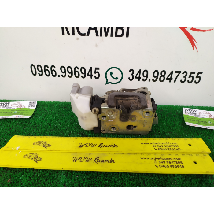 SERRATURA CHIUSURA PORTA POSTERIORE DESTRO DX FIAT PUNTO 1.9 (2003\2007) 2003