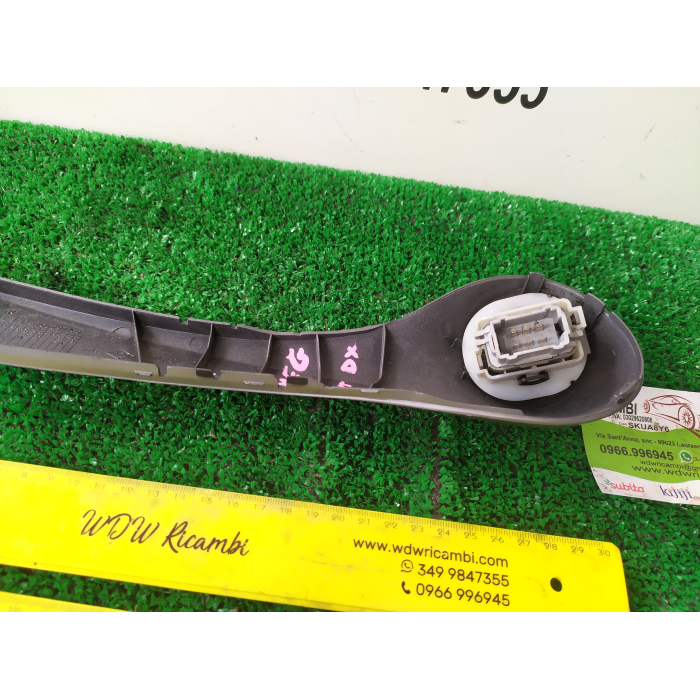 8200297165 PULSANTE PULSANTIERA ALZAVETRO ANTERIORE DESTRO DX RENAULT SCENIC MEGANE SW 1.5 (2002\2010) 2007