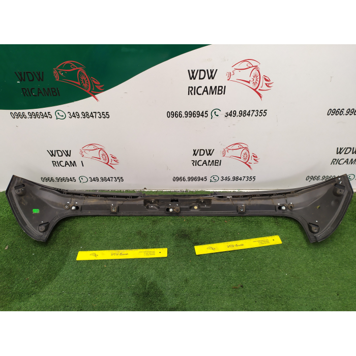 8A61-A44210-B SPOILER SUPERIORE PORTELLONE POSTERIORE POST FORD FIESTA 1.4 TDCI (2008\2017) 2009