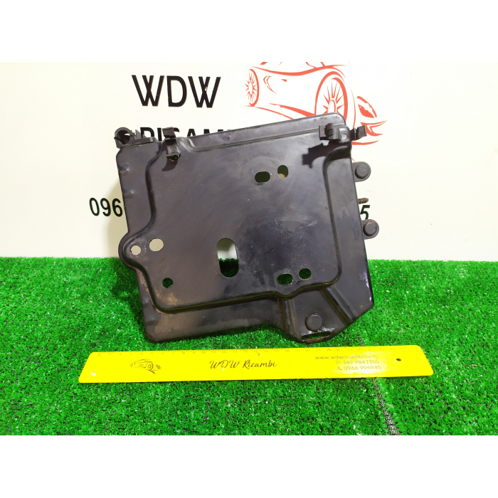 SUPPORTO ALLOGGIO CASSETTO BATTERIA LANCIA YPSILON Y 1.4 (2003\2011) 2007