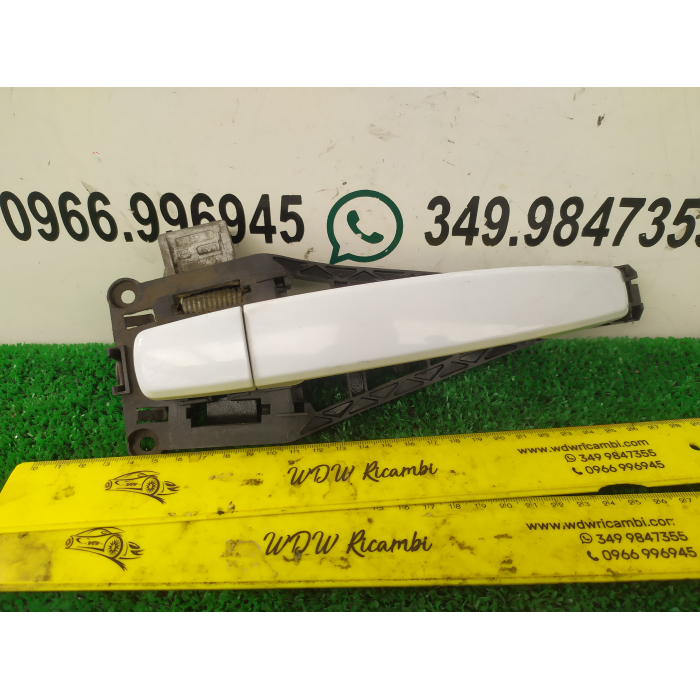 MANIGLIA ESTERNA PORTA POSTERIORE DESTRO DX OPEL CORSA D 1.3 95CV CDTI (2006\2014) 2011 