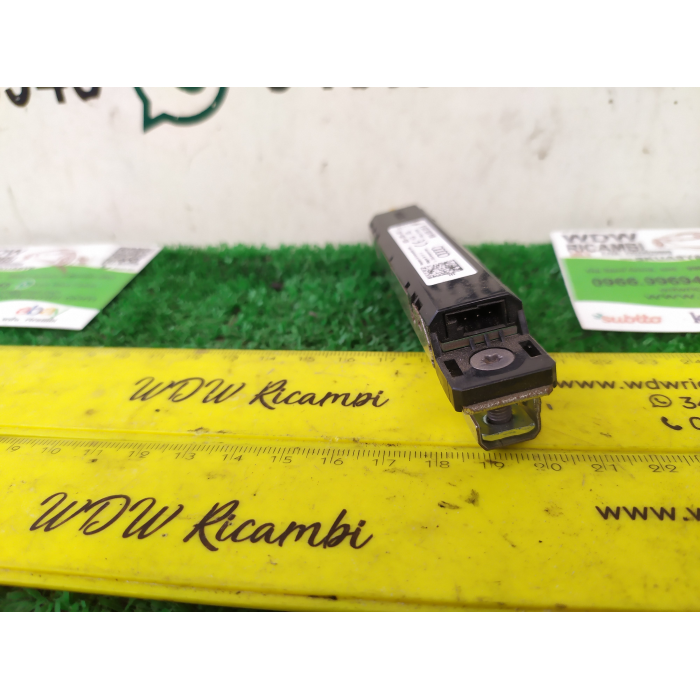 8V4035225B AMPLIFICATORE ANTENNA RADIO AUTORADIO AUDI A3 (8V) ANNO 2016 RESTYLING