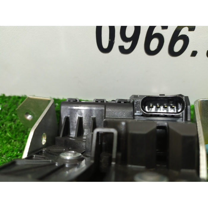 SERRATURA CHIUSURA ELETTRONICA PORTELLONE COFANO POSTERIORE MERCEDES CLA X118 SW 