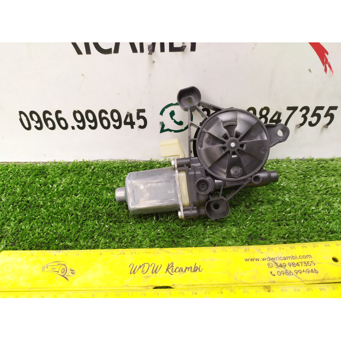 5Q0959802C MOTORINO ALZAVETRO ELETTRICO PORTA ANTERIORE SINISTRO SX VW TIGUAN (DAL 2016 IN POI >) 2018