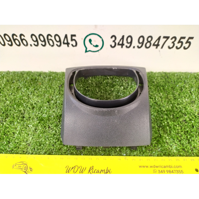 8200393246 RIVESTIMENTO CRUSCOTTO CENTRALE POMELLO CAMBIO MARCE RENAULT CLIO 1.5 SPORTOUR (2007\2013) 2011