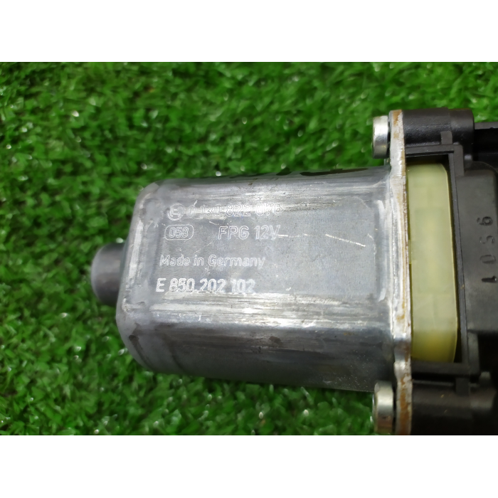 5Q0959802C MOTORINO ALZAVETRO PORTA ANTERIORE SINISTRO SX VW TIGUAN 2016 IN POI 