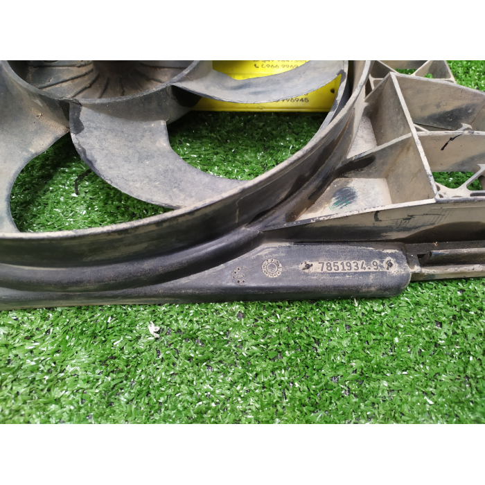 78519349 ELETTROVENTOLA VENTOLA RADIATORE FIAT PUNTO 1° (176) 1993-1999 1.1 BENZINA 