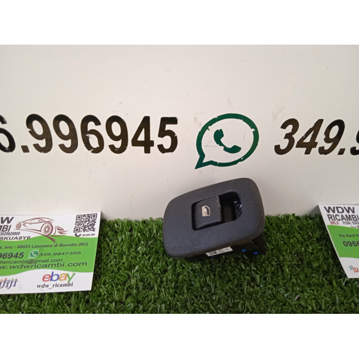 PULSANTE INTERRUTTORE COMANDO ALZAVETRO POSTERIORE SINISTRO SX CITROEN C3 (2009\2016) 