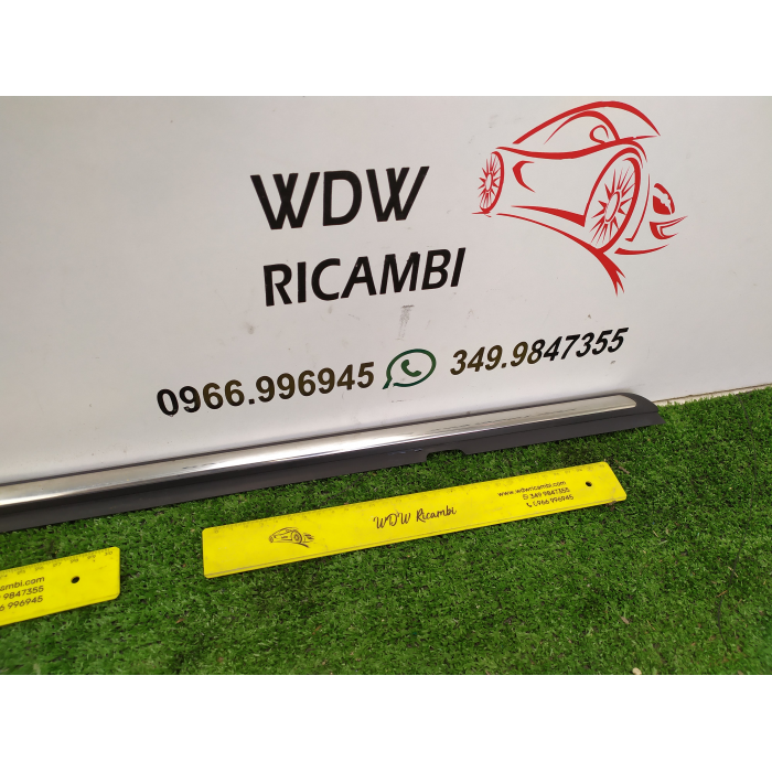 RASCHIAVETRO CROMATO PORTA POSTERIORE DESTRO DX OPEL ASTRA H 1.7 (2004\2011) 2007 BERLINA